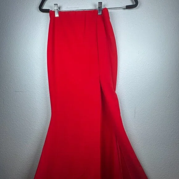 Red Off-Shoulder Ruffle Two-Piece - Picture 2 of 2